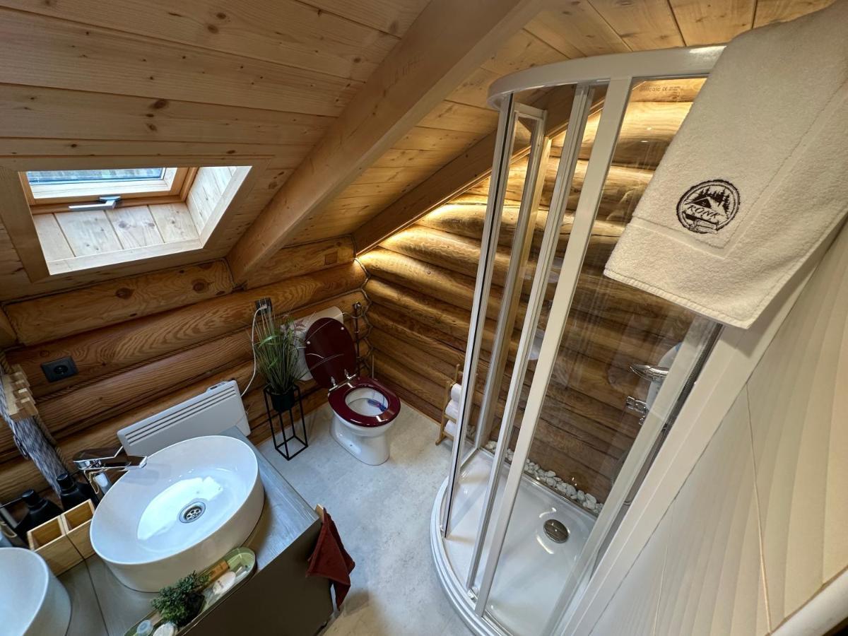 Roenk Relax Apartment Miskolc Luaran gambar